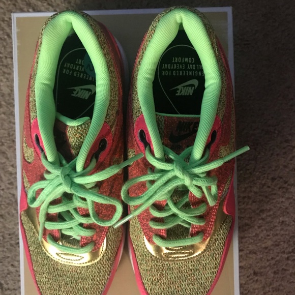 Nike Eye Candy Tennis Shoes - Picture 5 of 8